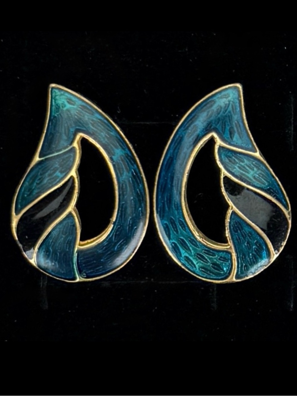 Vintage goldtone, black and blue swirl pierced earrings